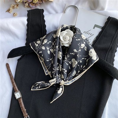 সিল্ক বনাম পলিয়েস্টার: কীভাবে সহজেই বাস্তব এবং জাল মধ্যে পার্থক্য বলতে হয়